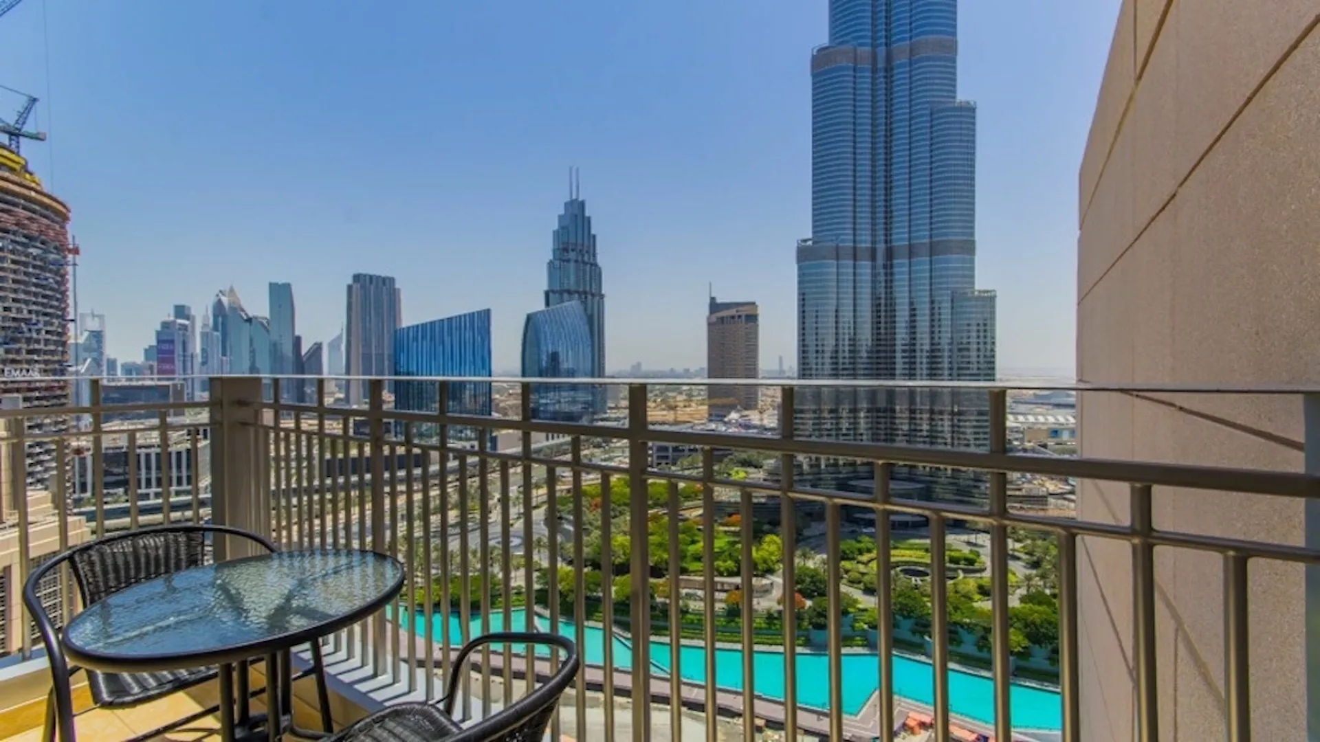 Dhh - Standpoint Apartment Dubai